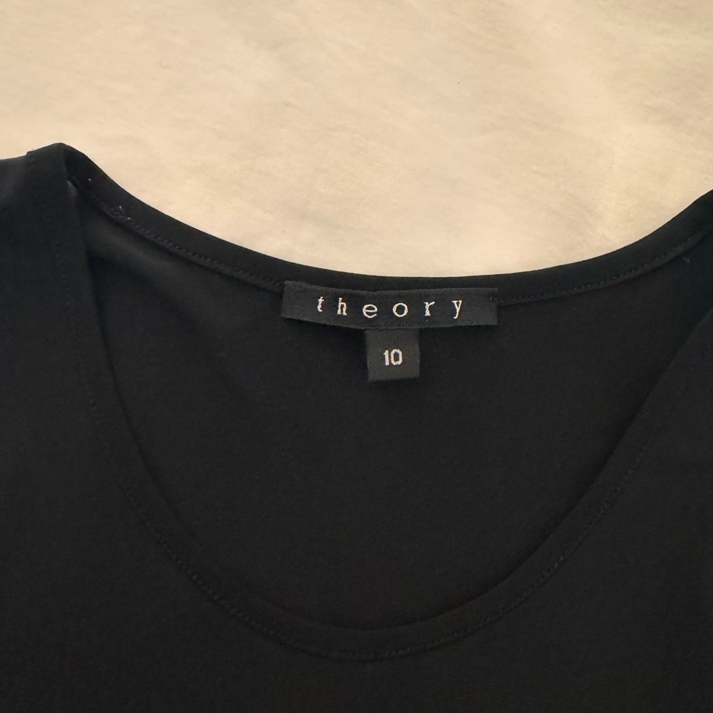Theory Women's Classic Black Short Sleeve Dress